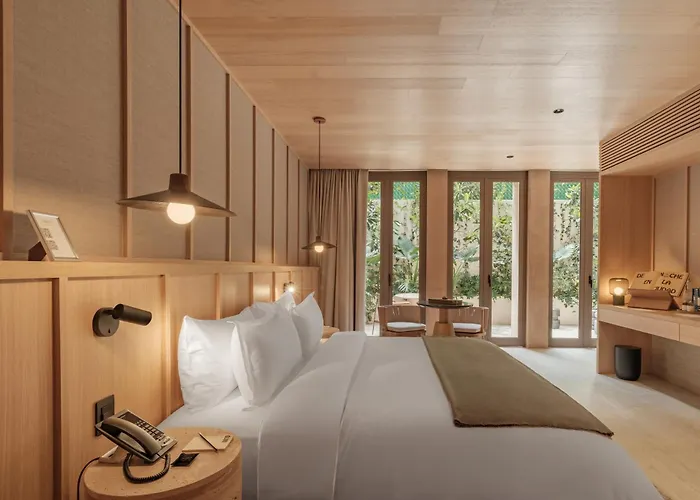Saavi By Onto Signature Hotel 5*