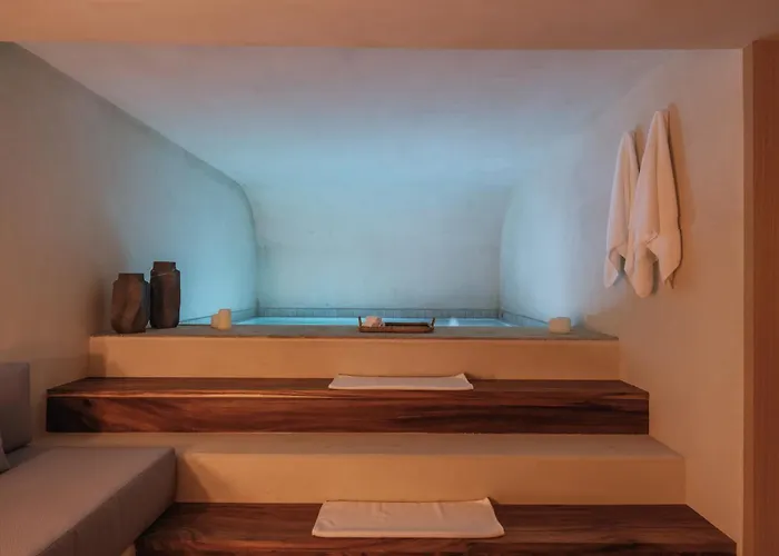 Saavi By Onto Signature Hotel 5*